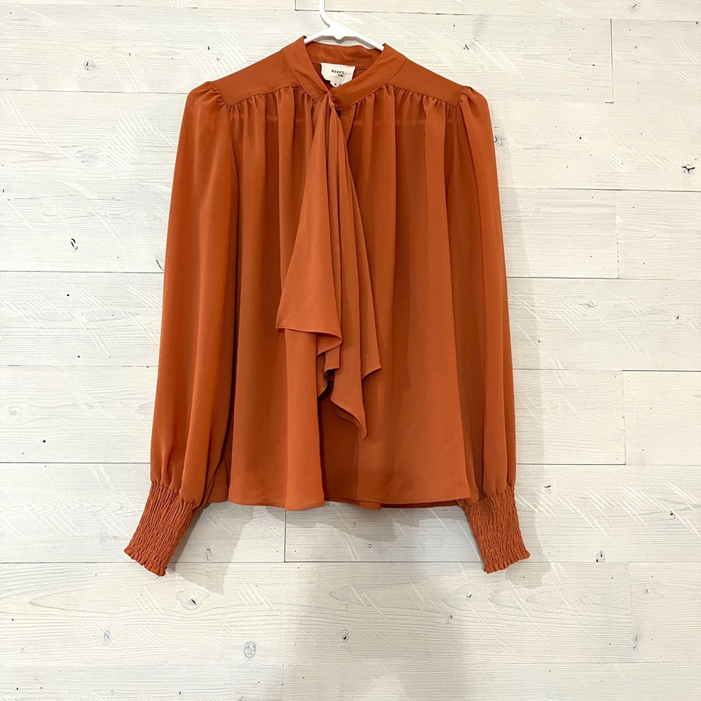 Blouse size s